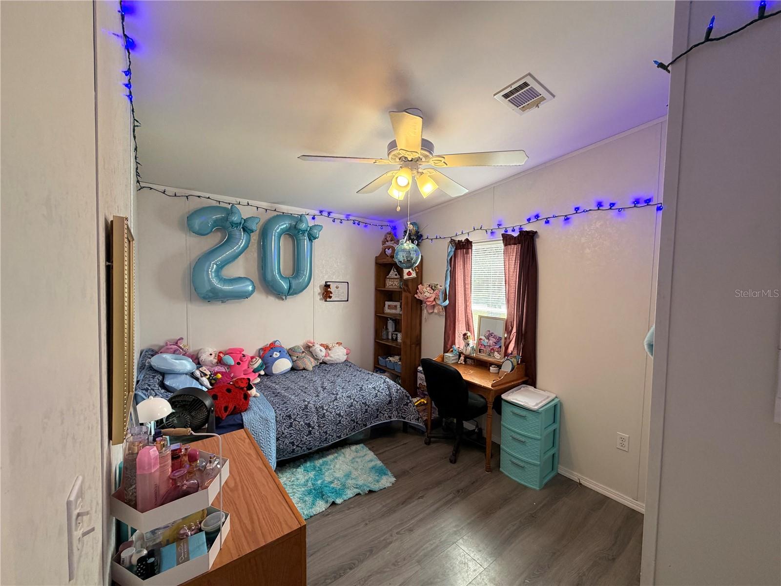 Image 23 of 31 For 11440 Cr 675w