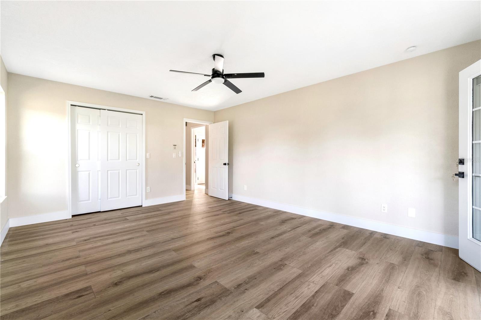 Image 15 of 28 For 5391 Nw 76th Court