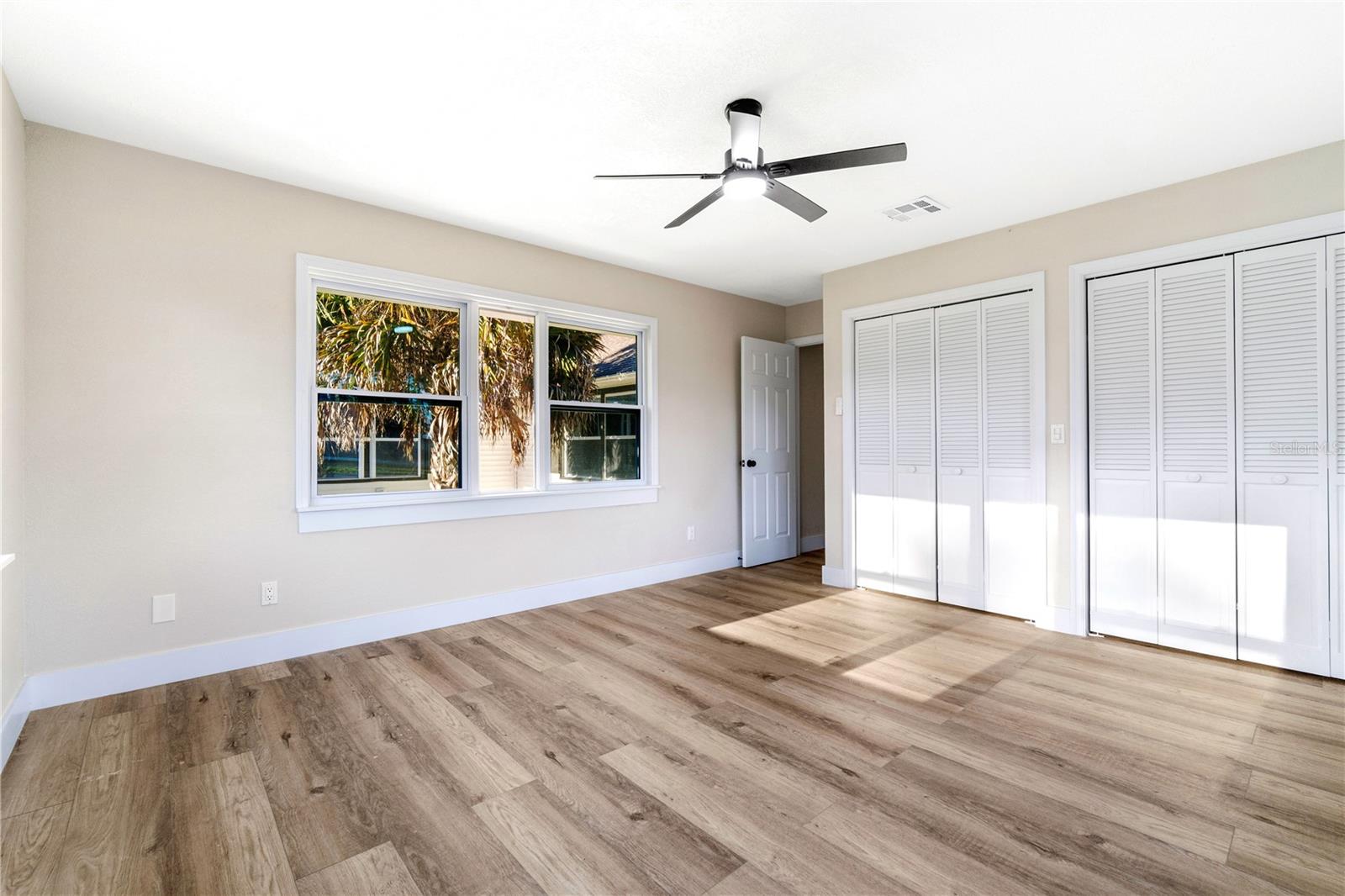 Image 16 of 28 For 5391 Nw 76th Court