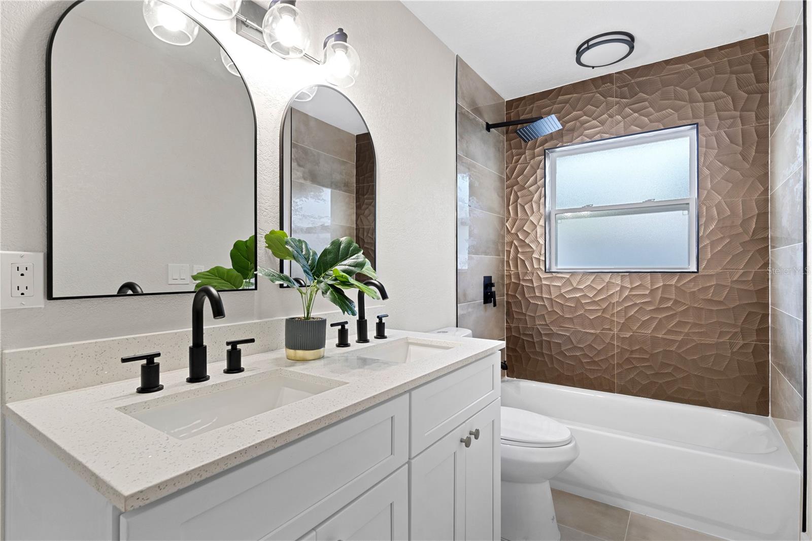 Image 23 of 28 For 5391 Nw 76th Court