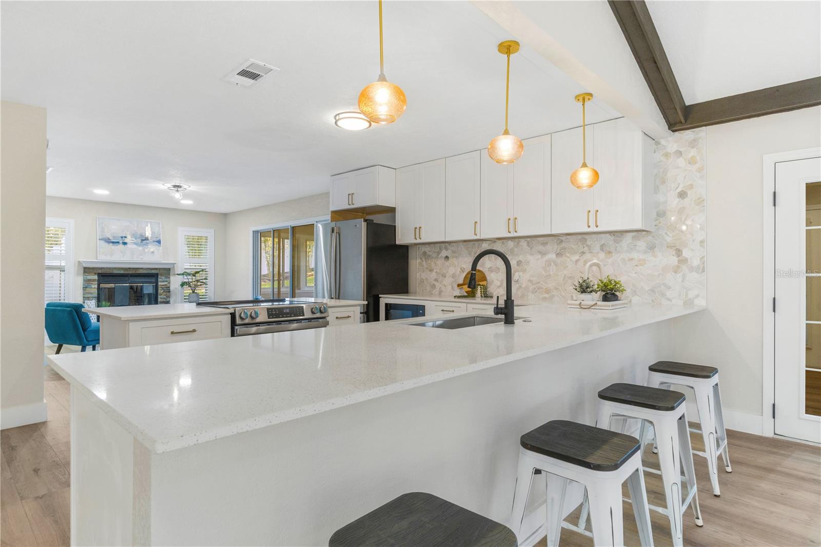 Image 5 of 28 For 5391 Nw 76th Court