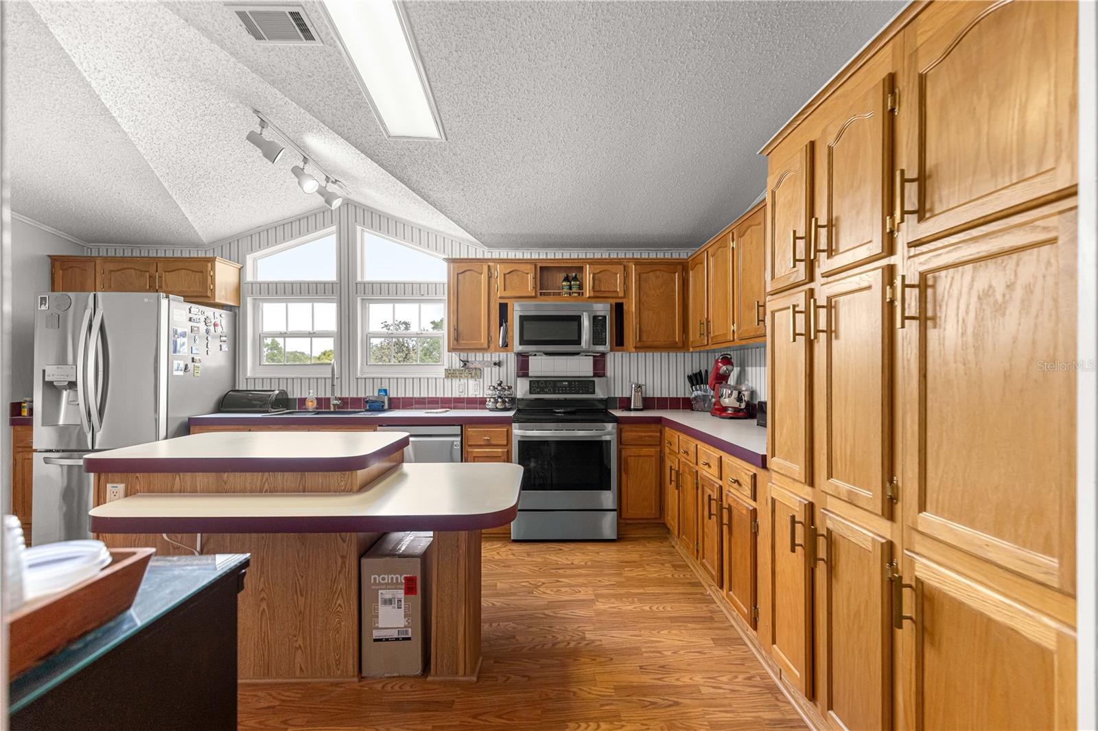 Image 10 of 37 For 9630 165th Lane