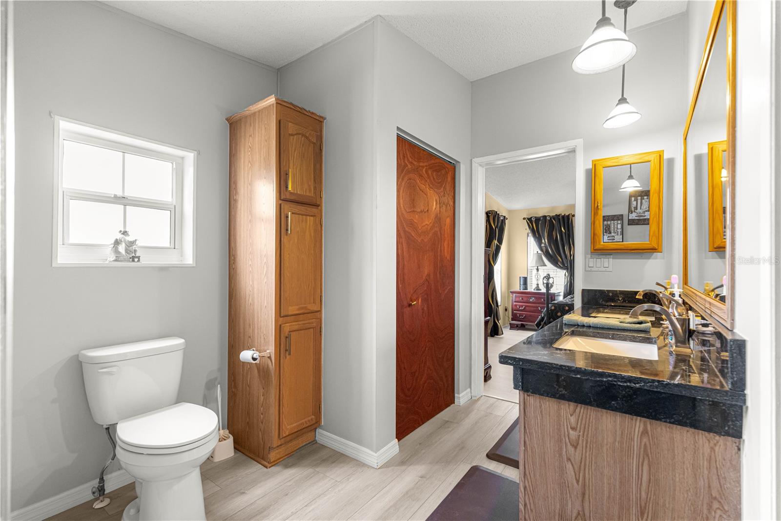 Image 16 of 37 For 9630 165th Lane