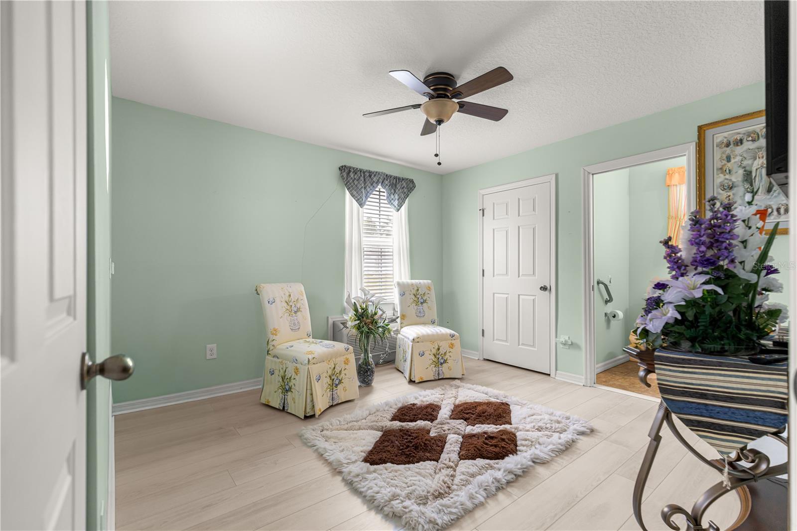 Image 17 of 37 For 9630 165th Lane