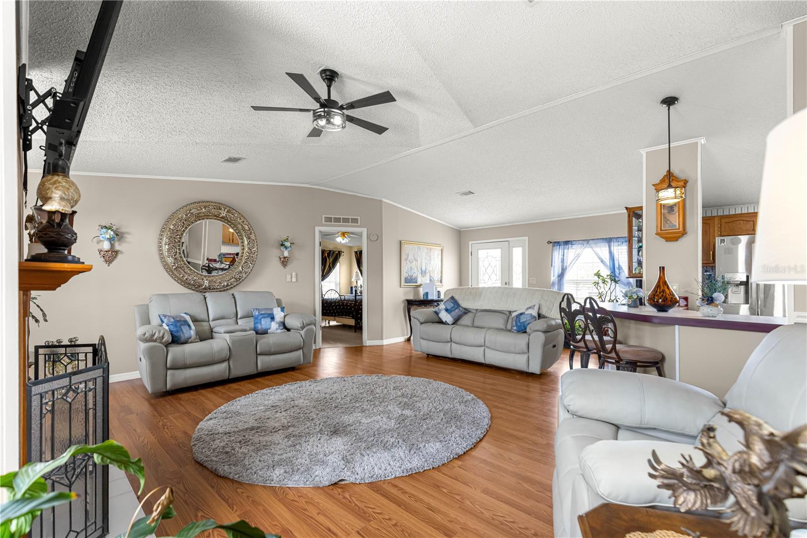 Image 7 of 37 For 9630 165th Lane