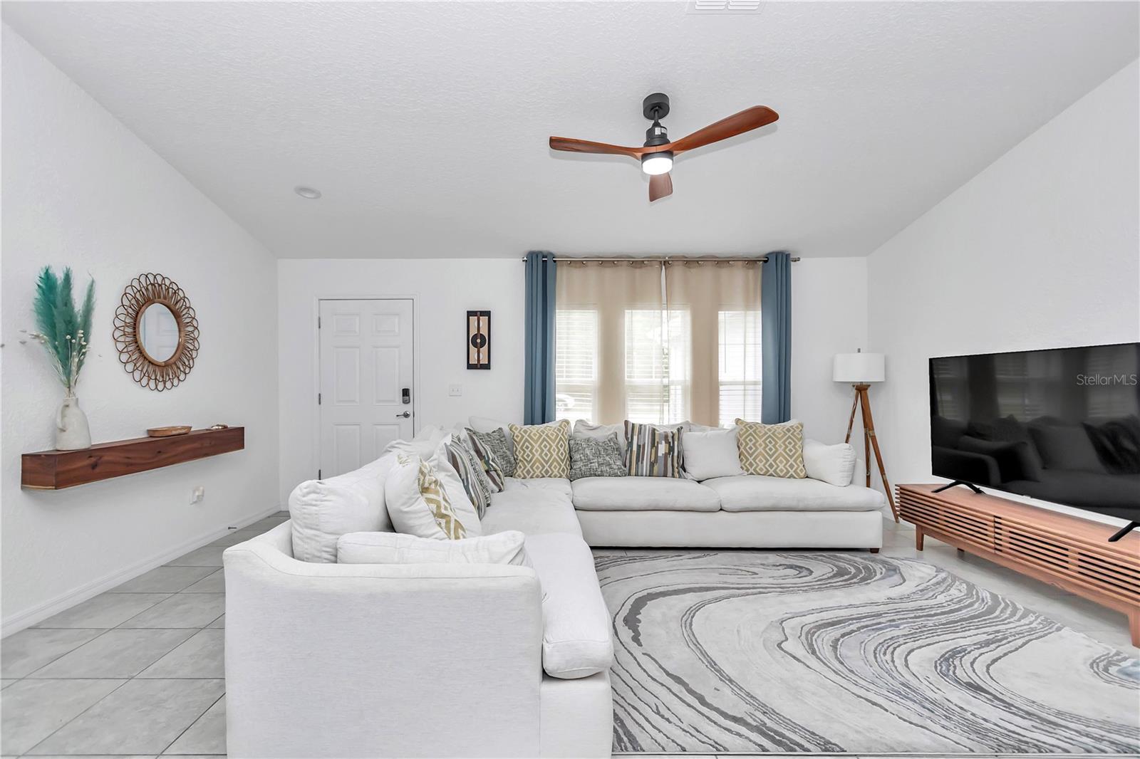 Image 13 of 48 For 5620 172nd Loop