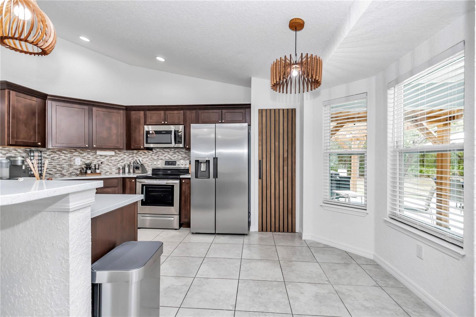 Image 14 of 48 For 5620 172nd Loop