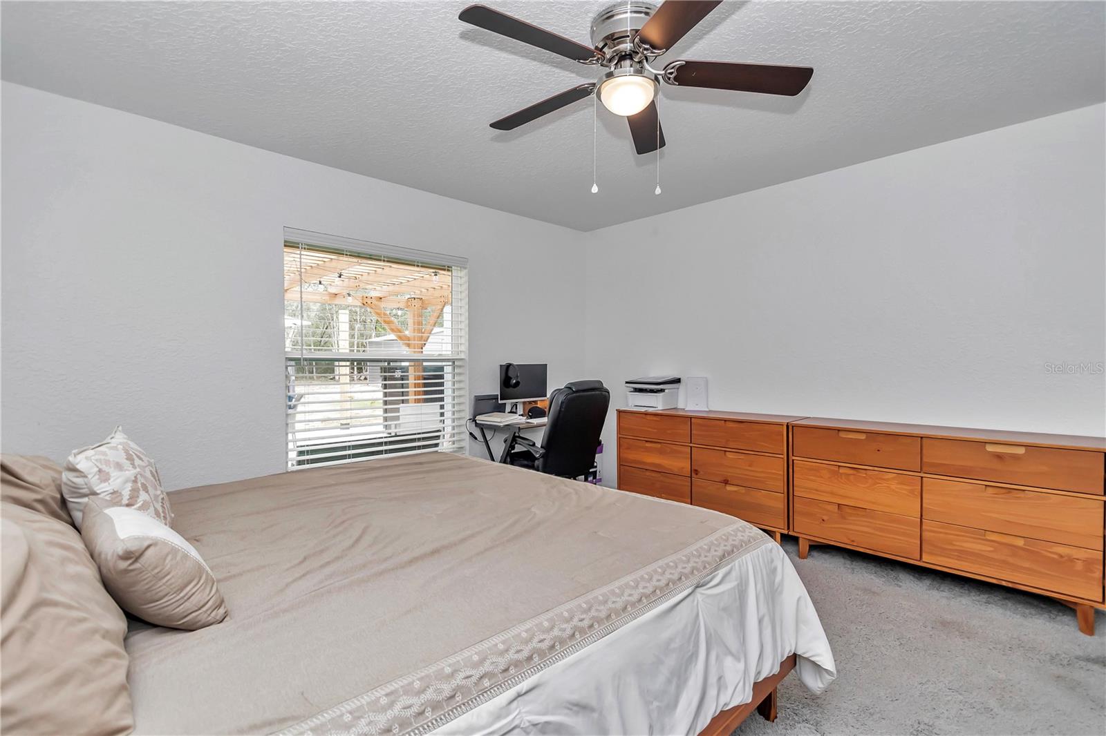 Image 31 of 48 For 5620 172nd Loop