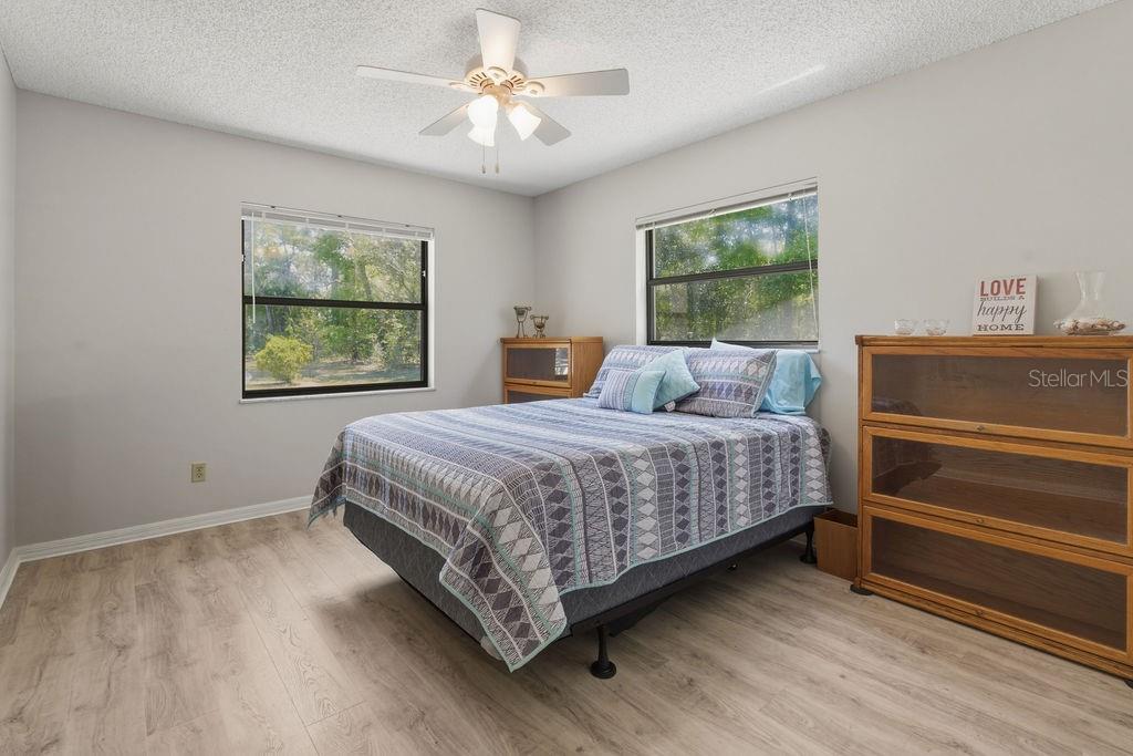 Image 19 of 60 For 8873 200th Circle