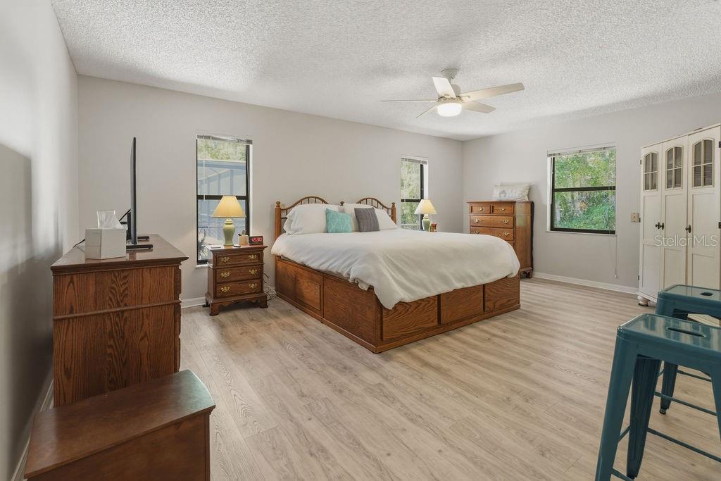 Image 22 of 60 For 8873 200th Circle