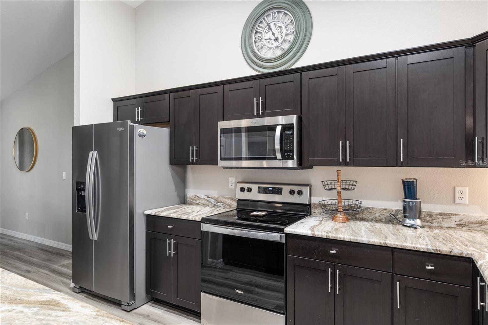 Image 14 of 44 For 9947 117th Street Road