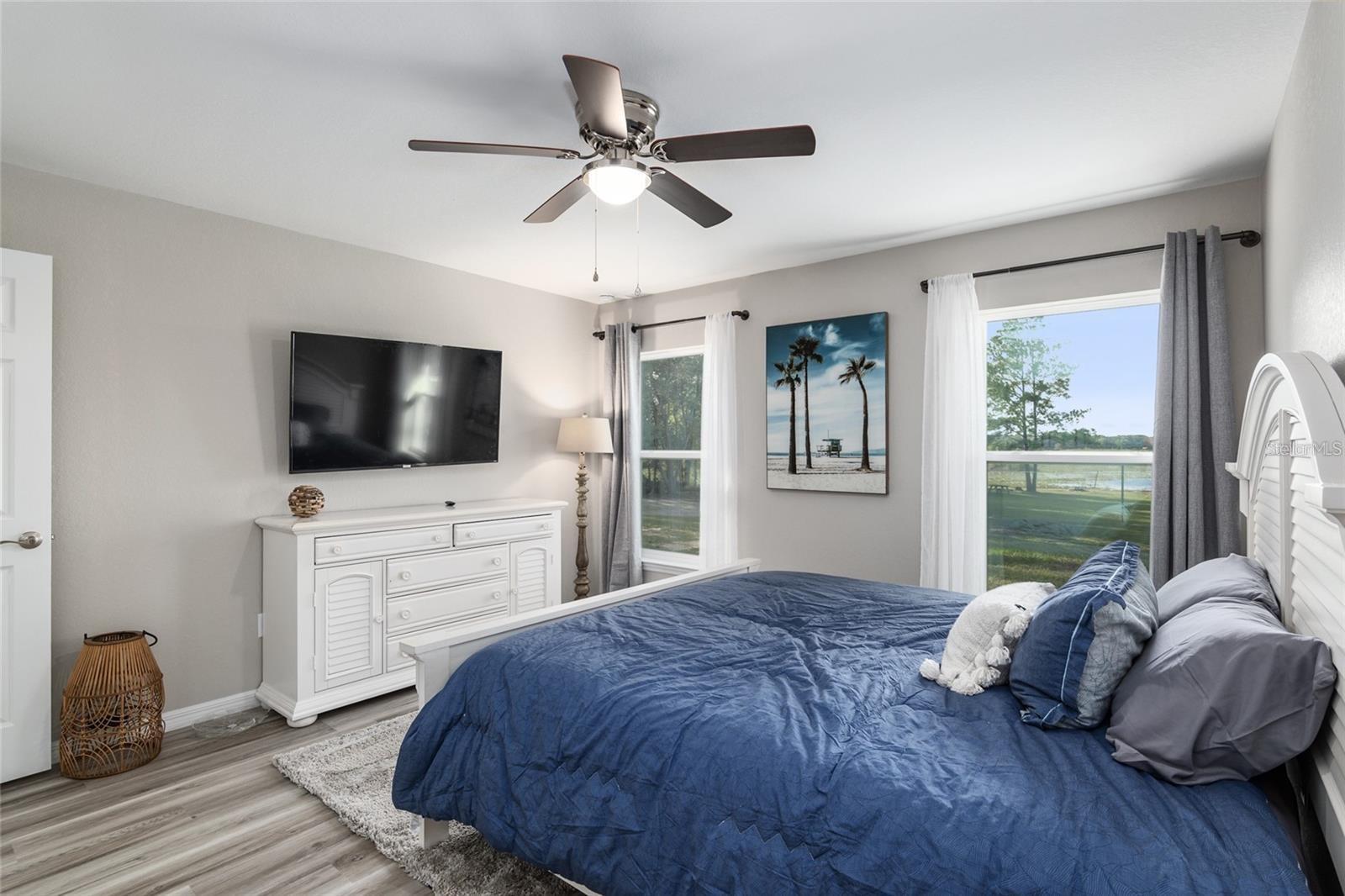 Image 20 of 44 For 9947 117th Street Road