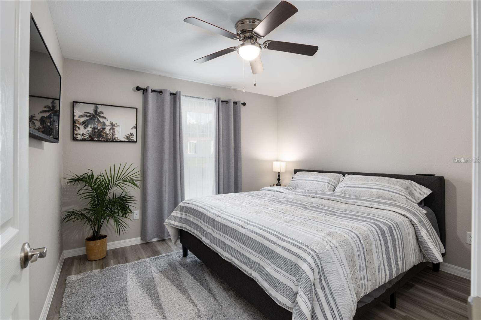 Image 31 of 44 For 9947 117th Street Road