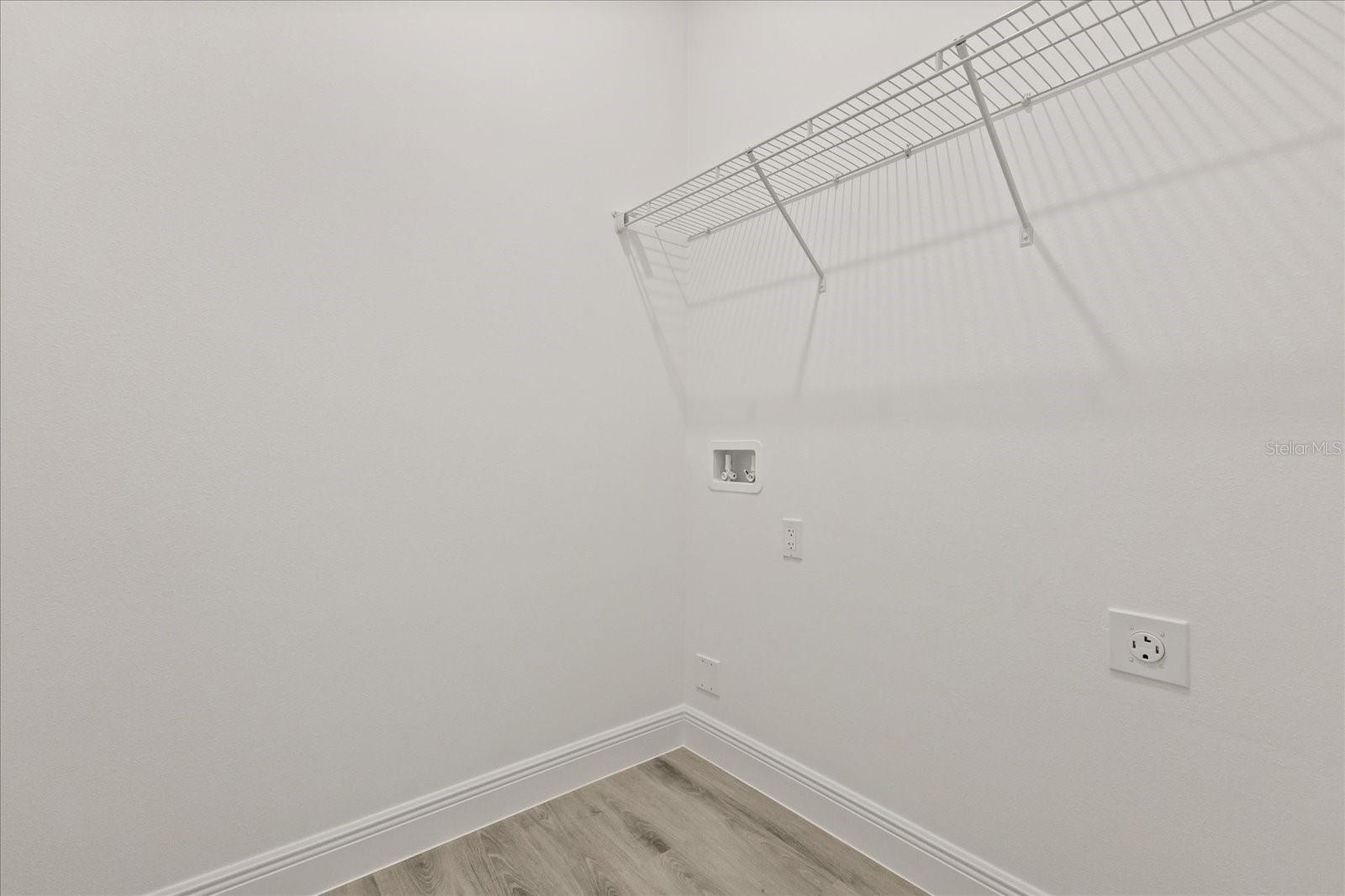 Image 12 of 33 For 9505 Cortlandt Drive