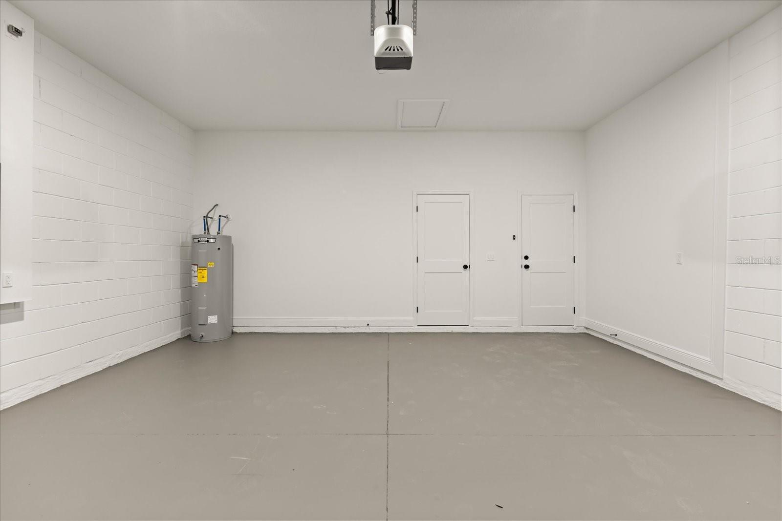 Image 15 of 33 For 9505 Cortlandt Drive