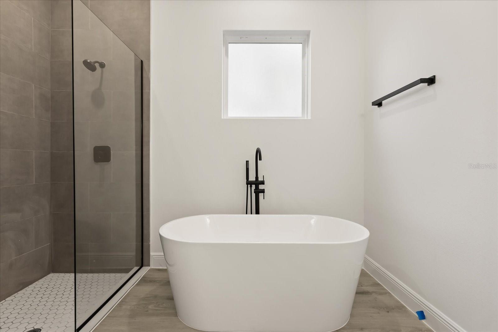 Image 17 of 33 For 9505 Cortlandt Drive