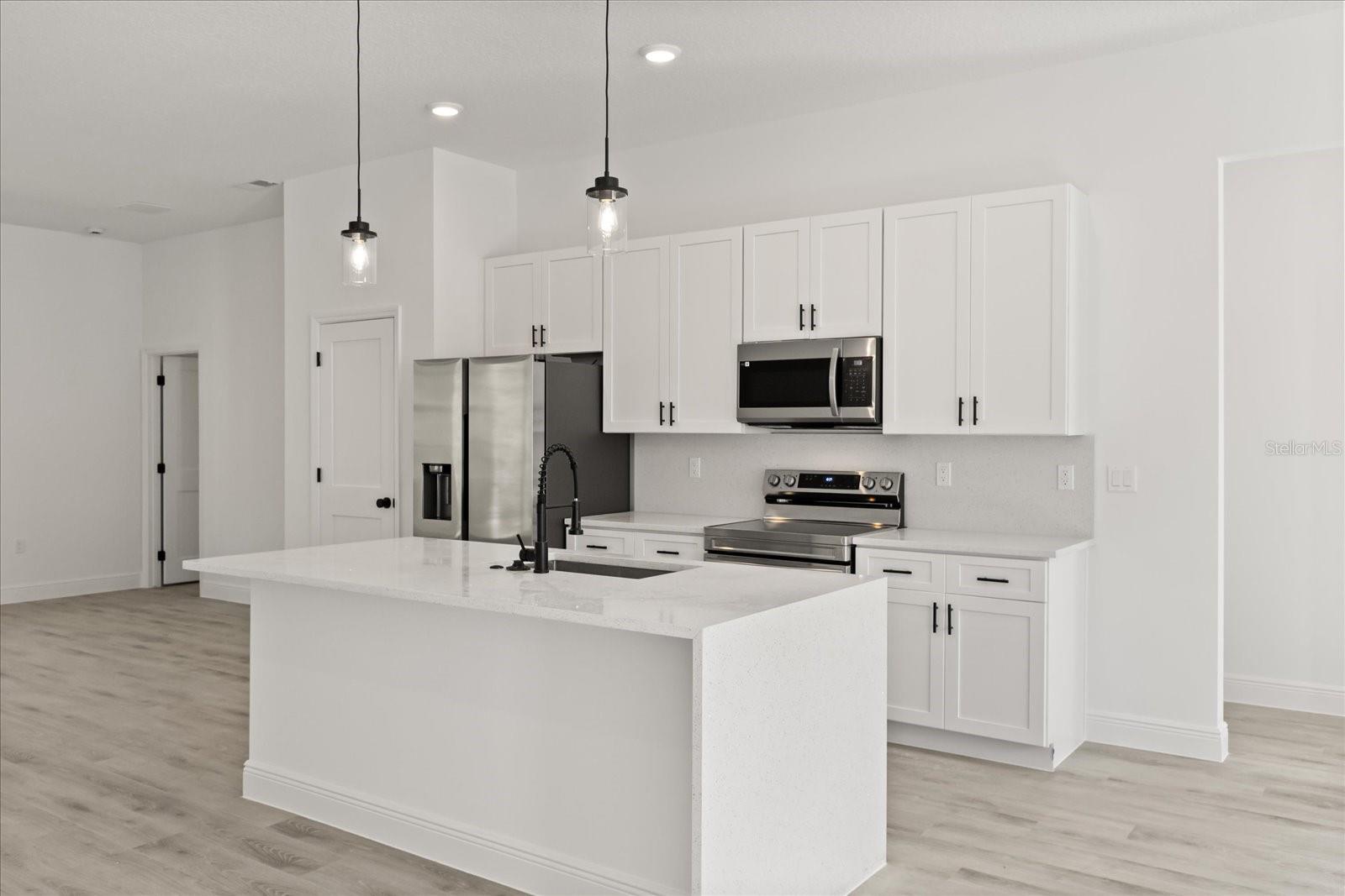 Image 9 of 33 For 9505 Cortlandt Drive