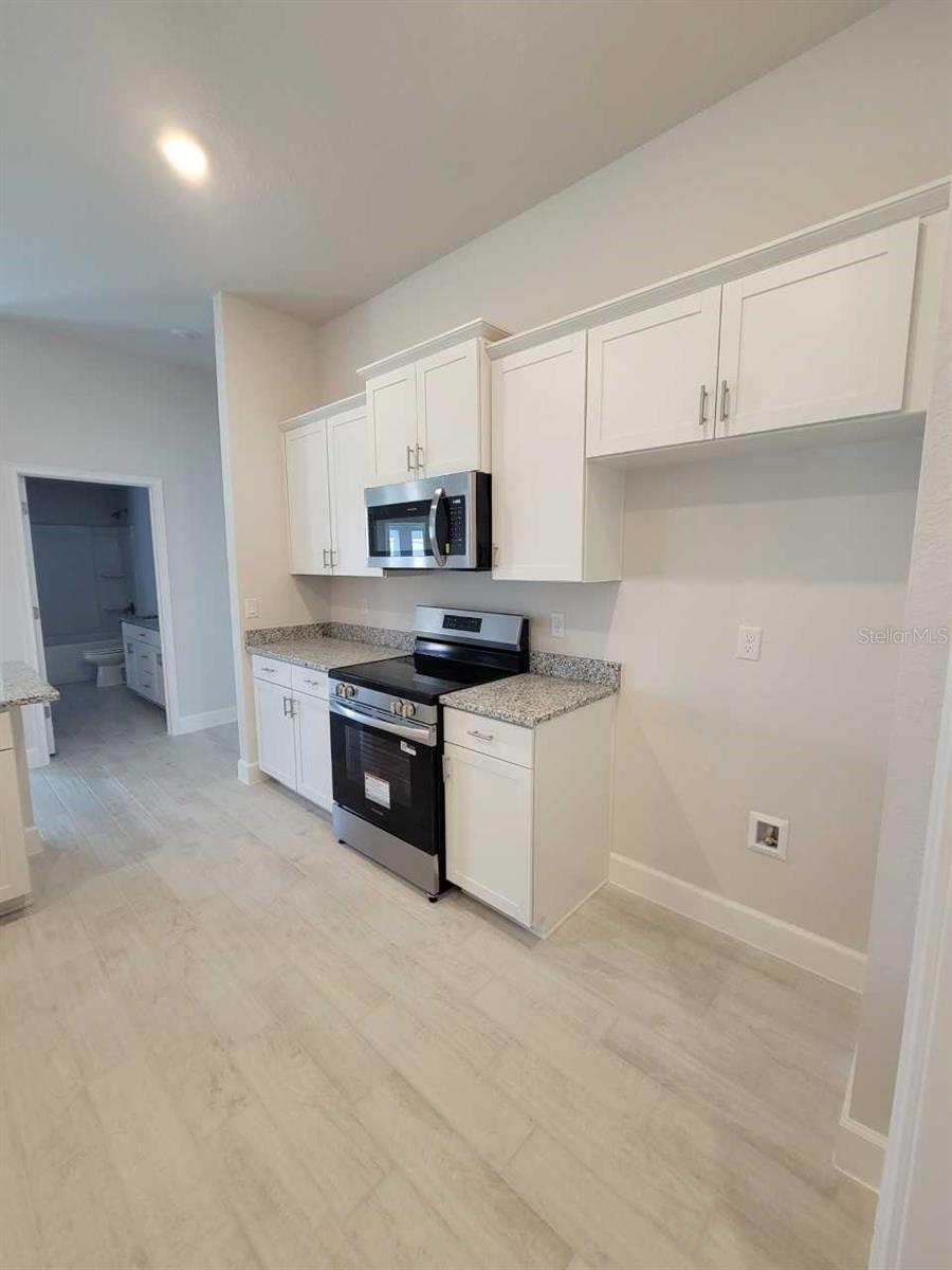 Image 12 of 29 For 4626 103rd Street Road