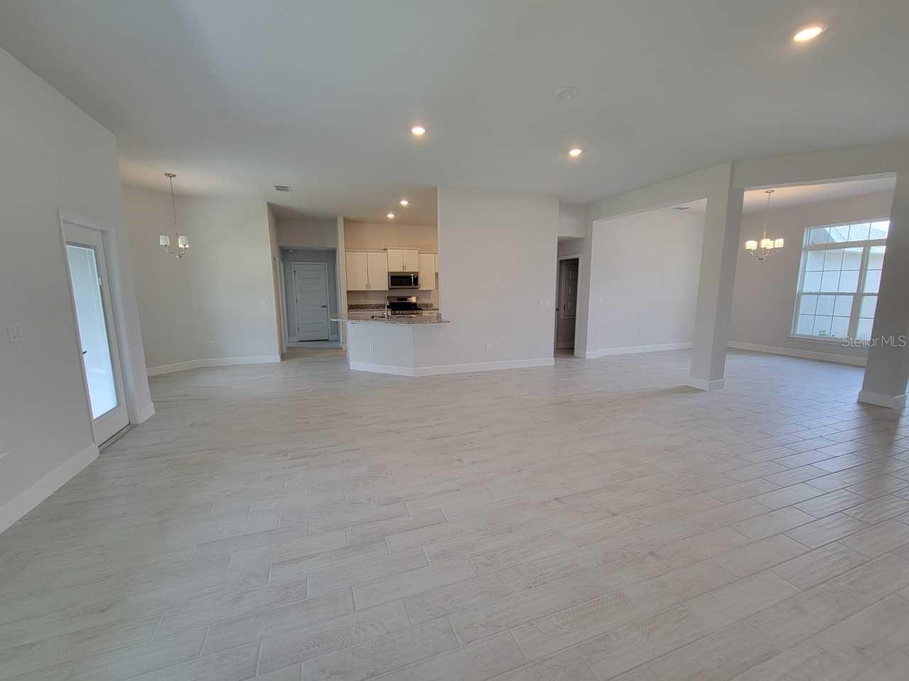 Image 16 of 29 For 4626 103rd Street Road