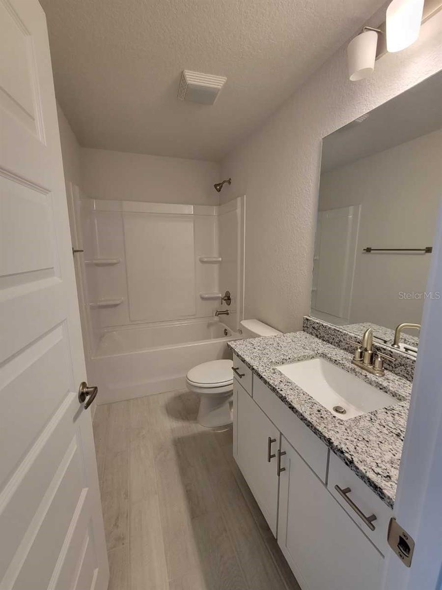 Image 25 of 29 For 4626 103rd Street Road