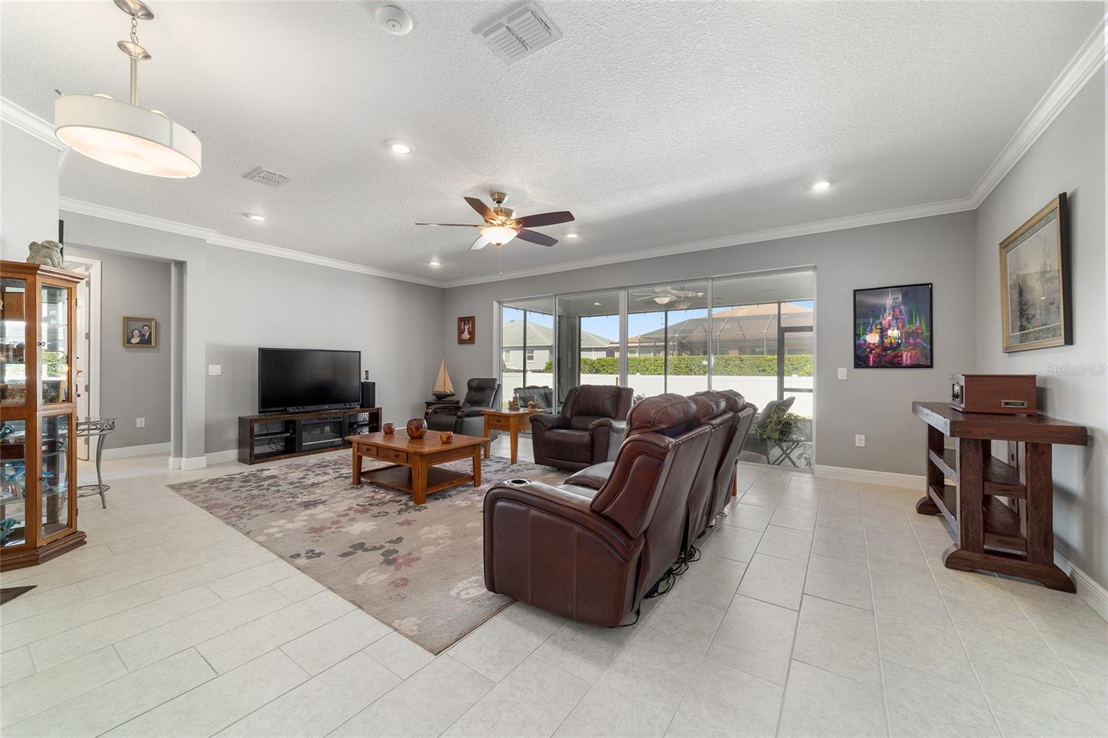 Image 17 of 47 For 8780 93rd Circle