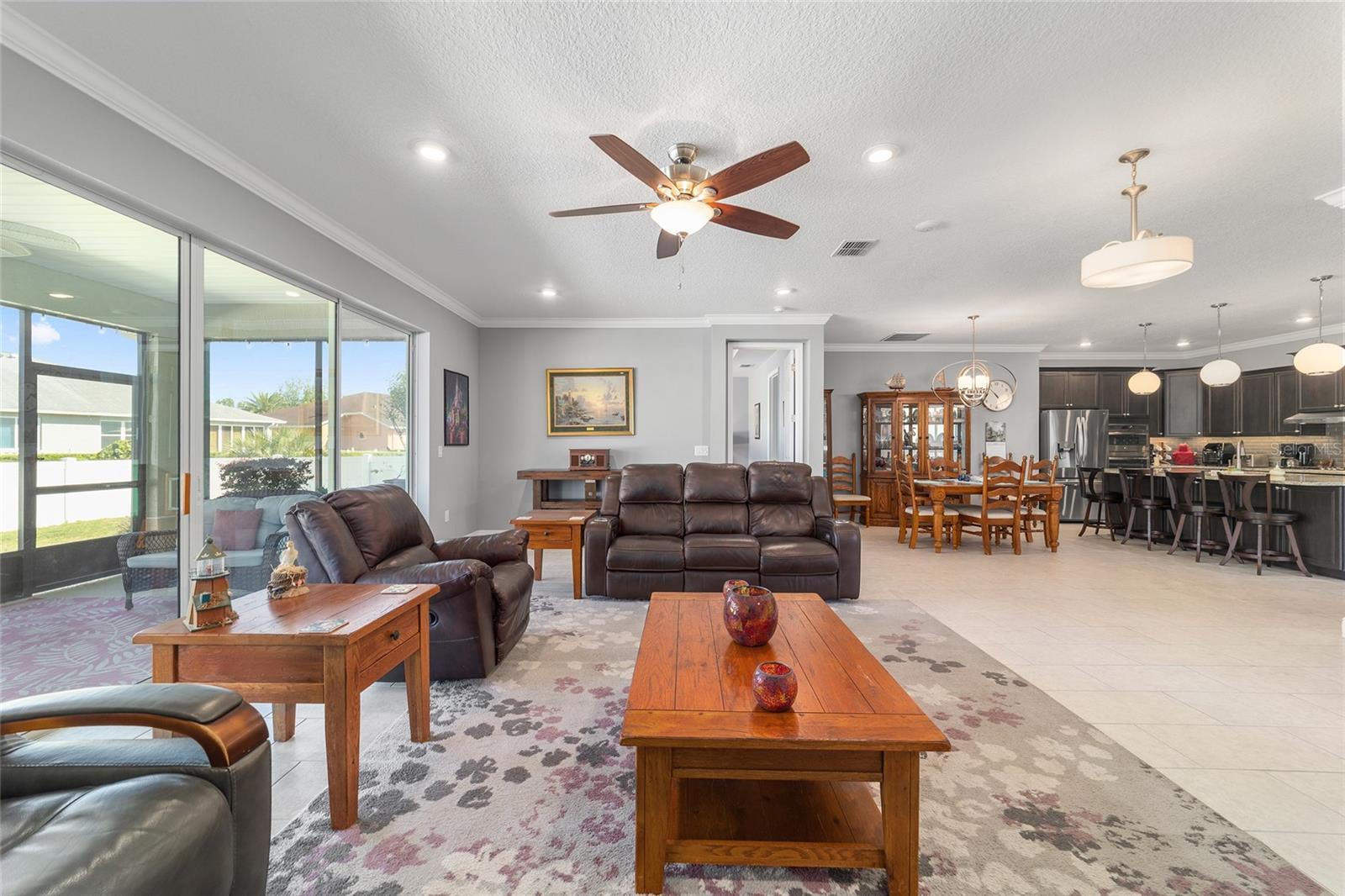 Image 19 of 47 For 8780 93rd Circle