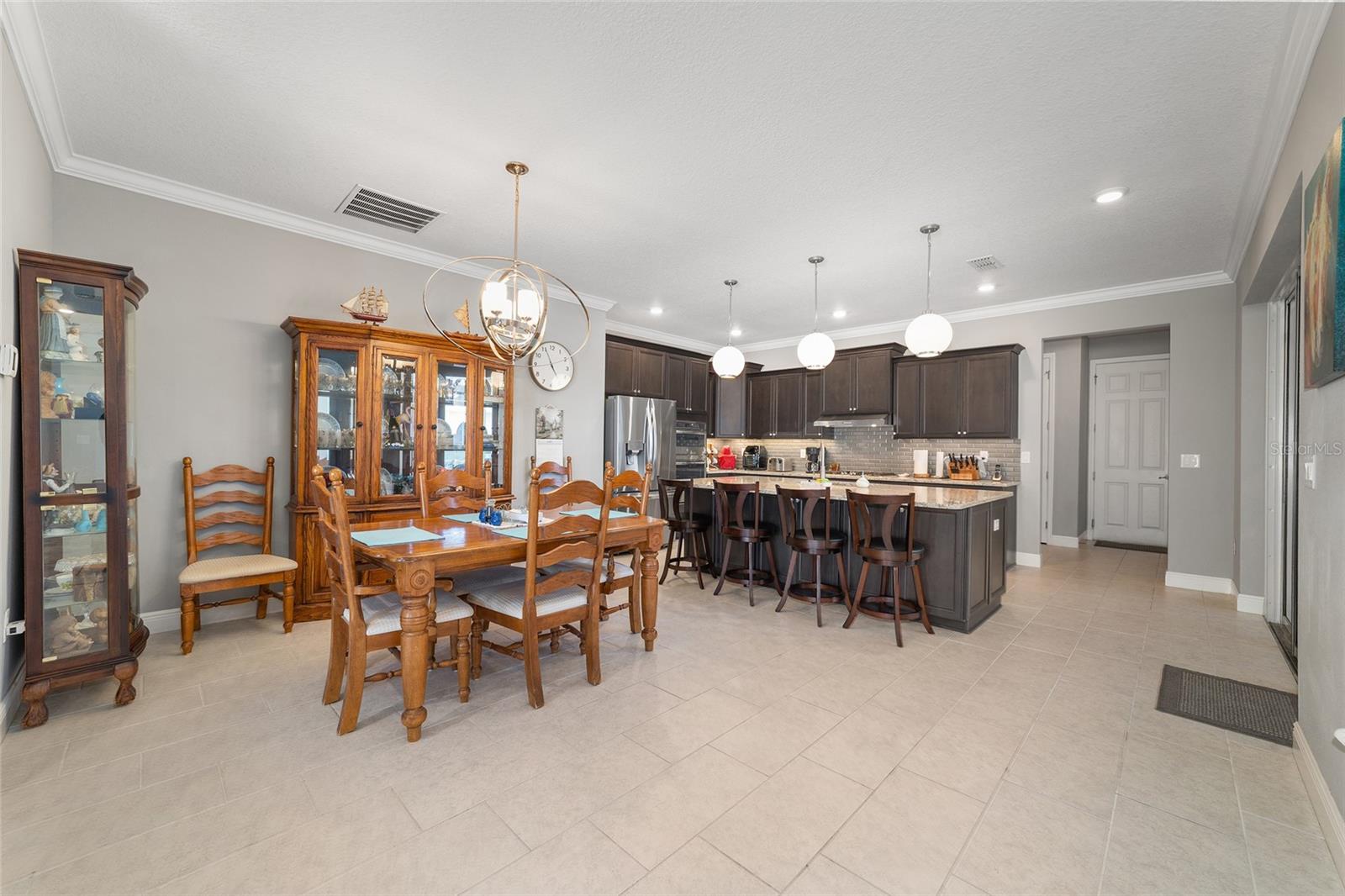 Image 21 of 47 For 8780 93rd Circle