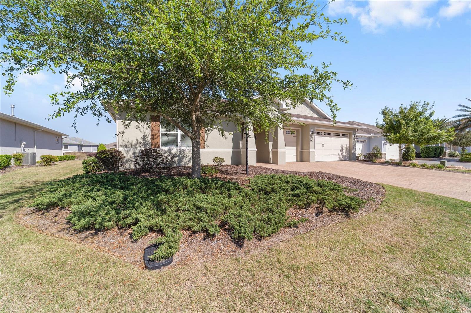 Image 3 of 47 For 8780 93rd Circle