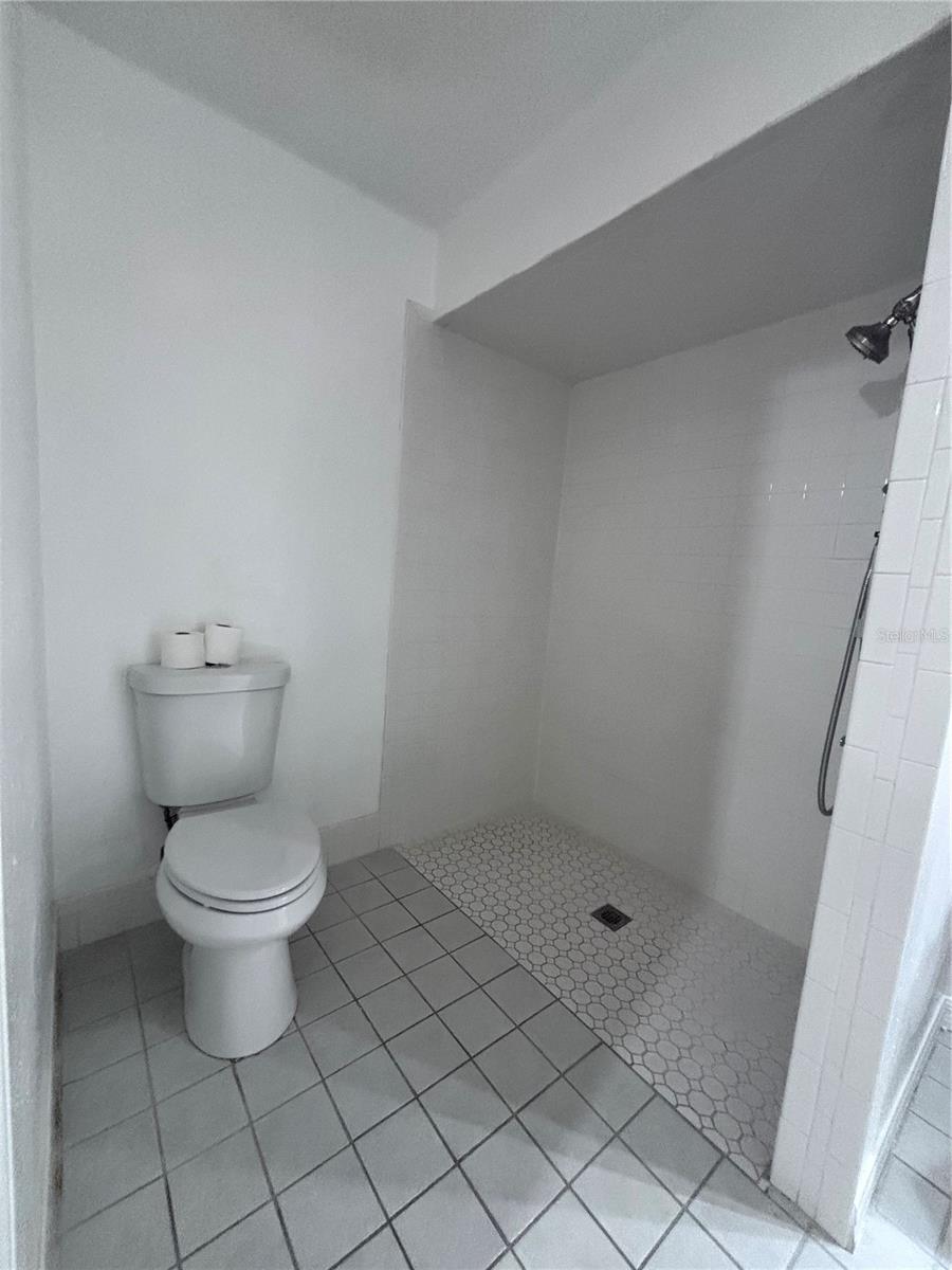 Image 10 of 25 For 4907 6th Street