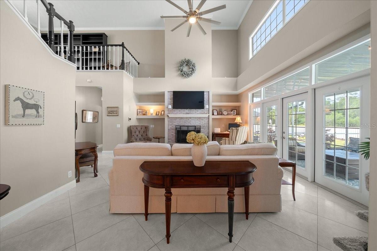 Image 23 of 81 For 2411 27th Street