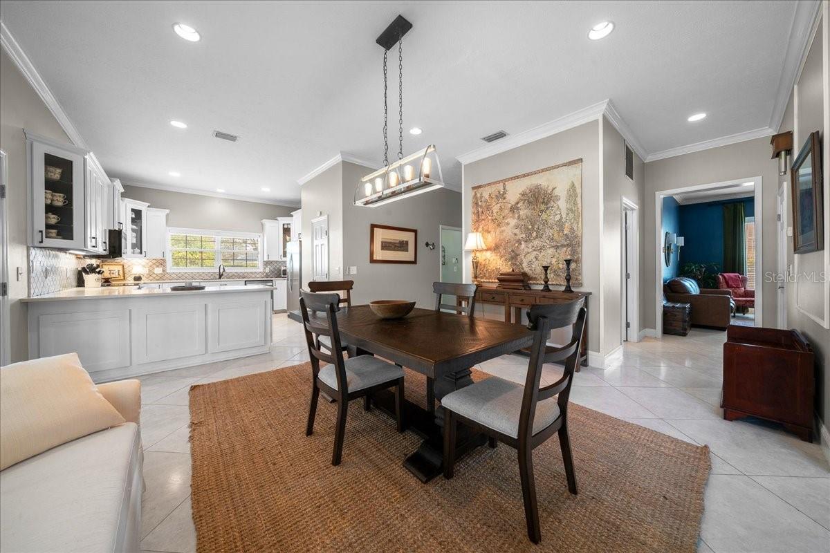 Image 25 of 81 For 2411 27th Street