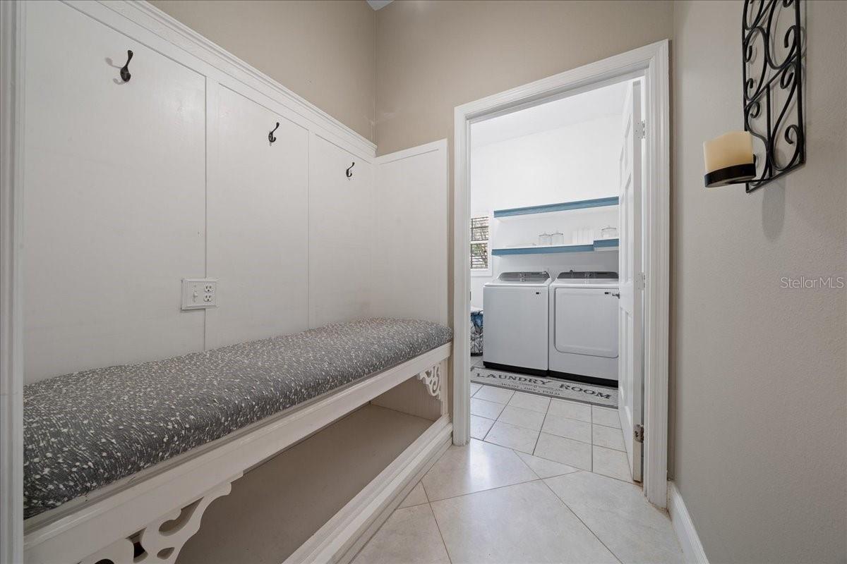 Image 32 of 81 For 2411 27th Street