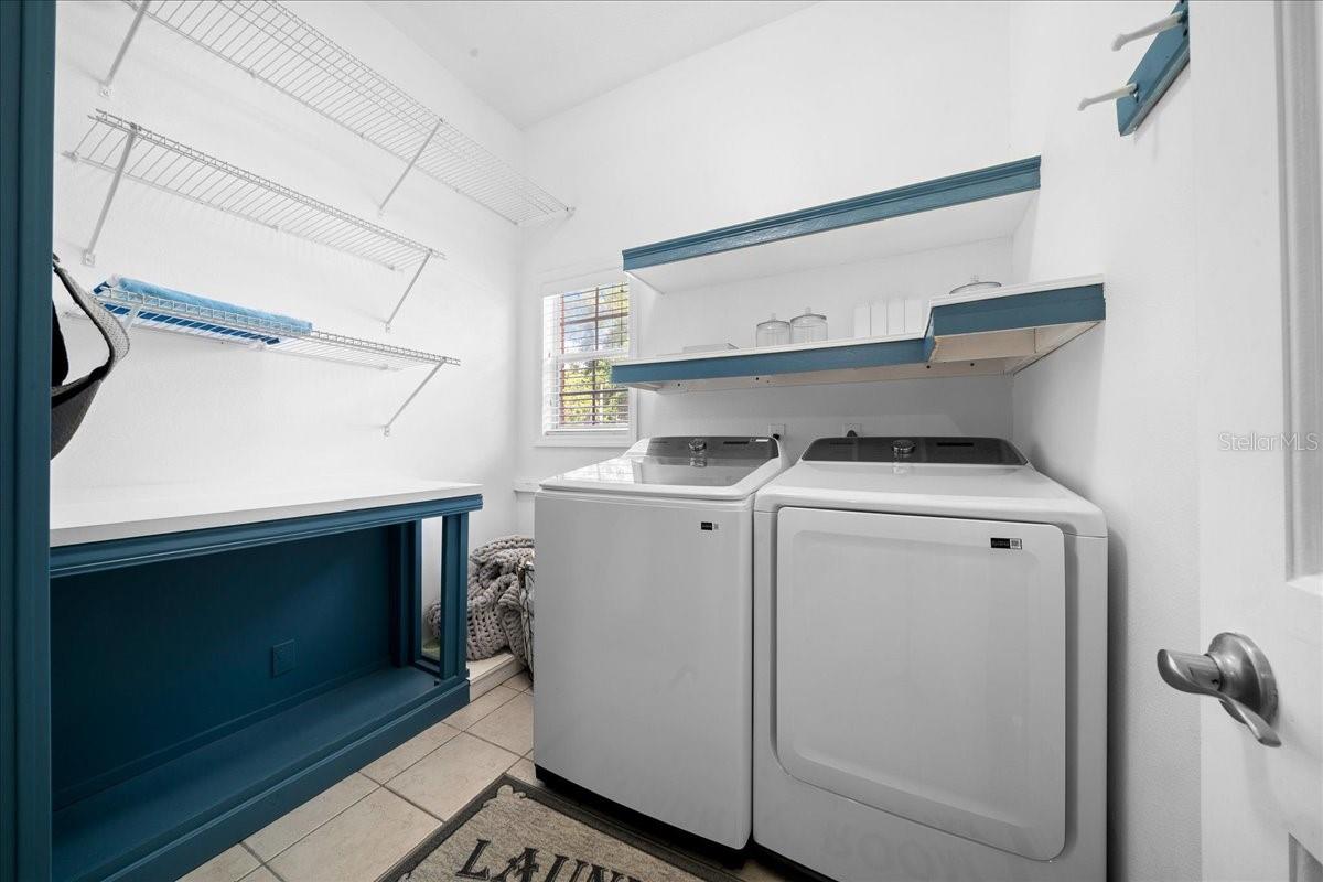 Image 33 of 81 For 2411 27th Street