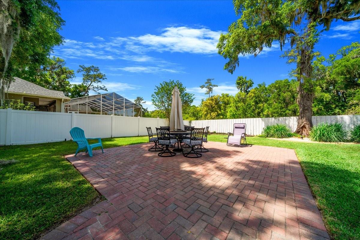 Image 61 of 81 For 2411 27th Street