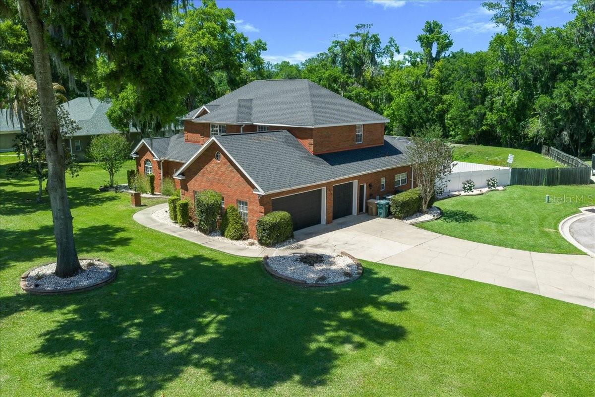 Image 75 of 81 For 2411 27th Street