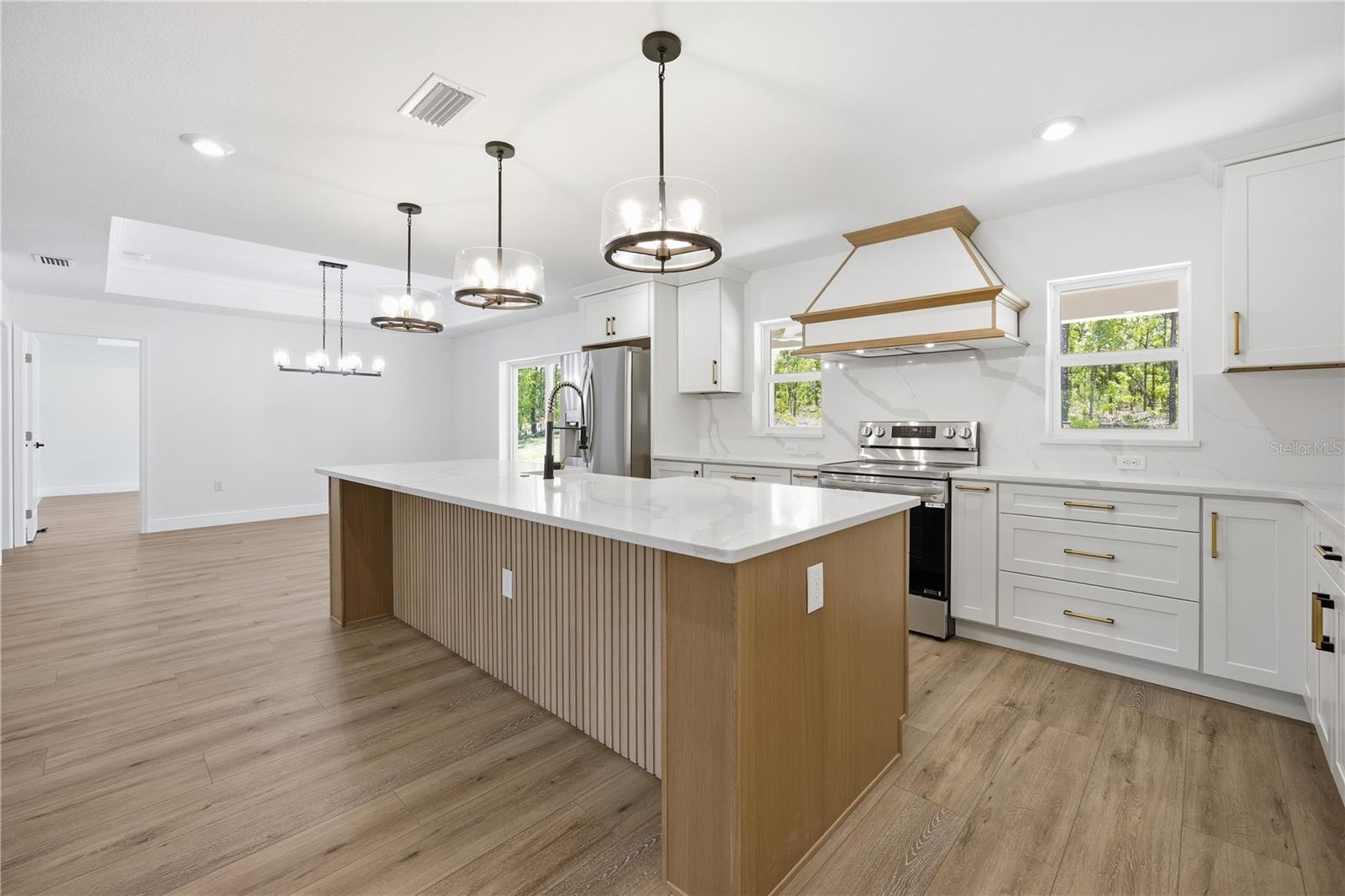 Image 12 of 48 For 13322 Sw 66th Street