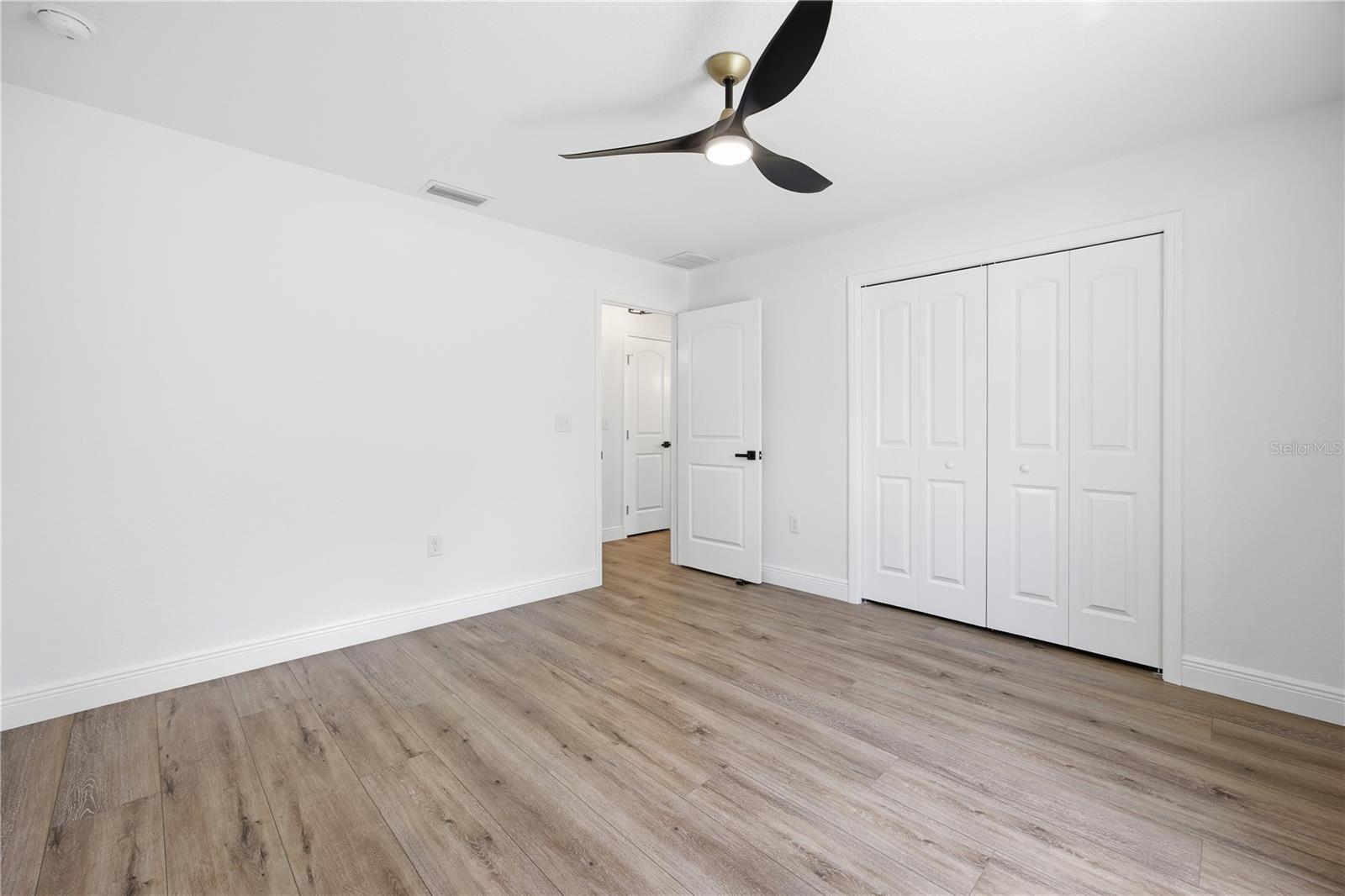 Image 26 of 48 For 13322 Sw 66th Street