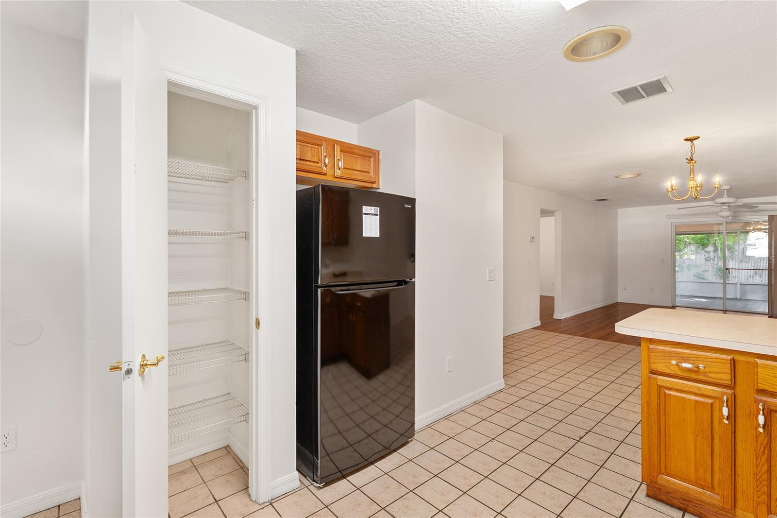 Image 8 of 21 For 11191 55th Avenue Road 401