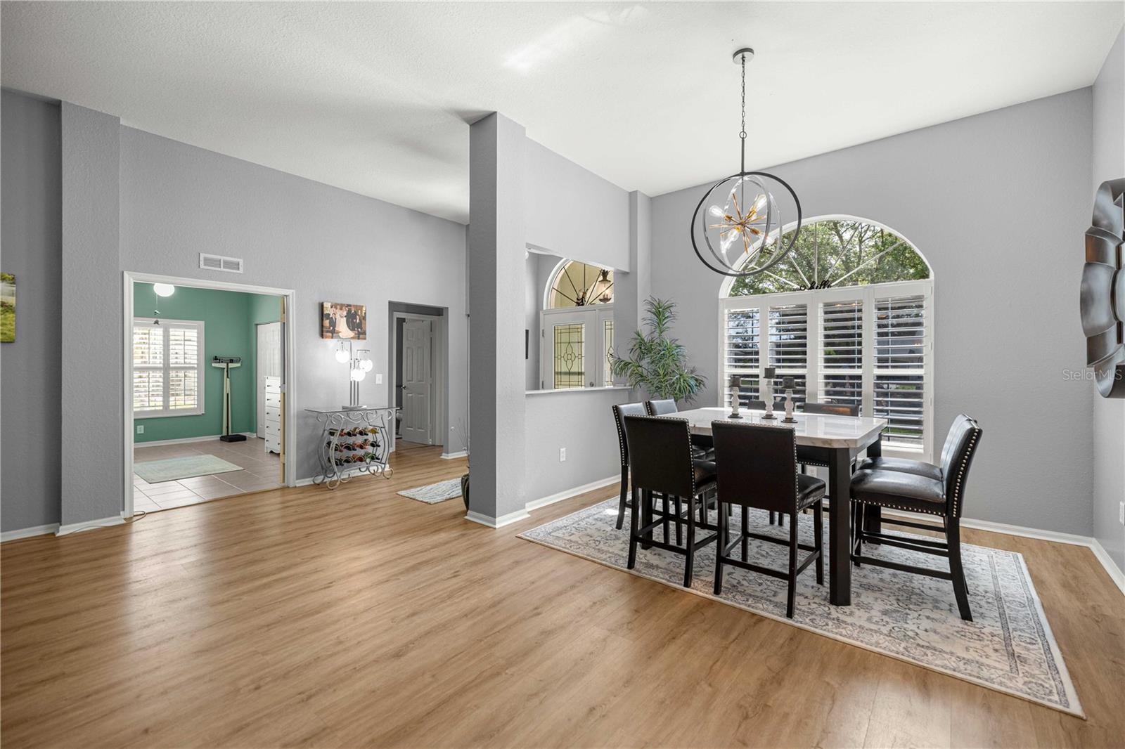 Image 32 of 65 For 11570 72nd Circle