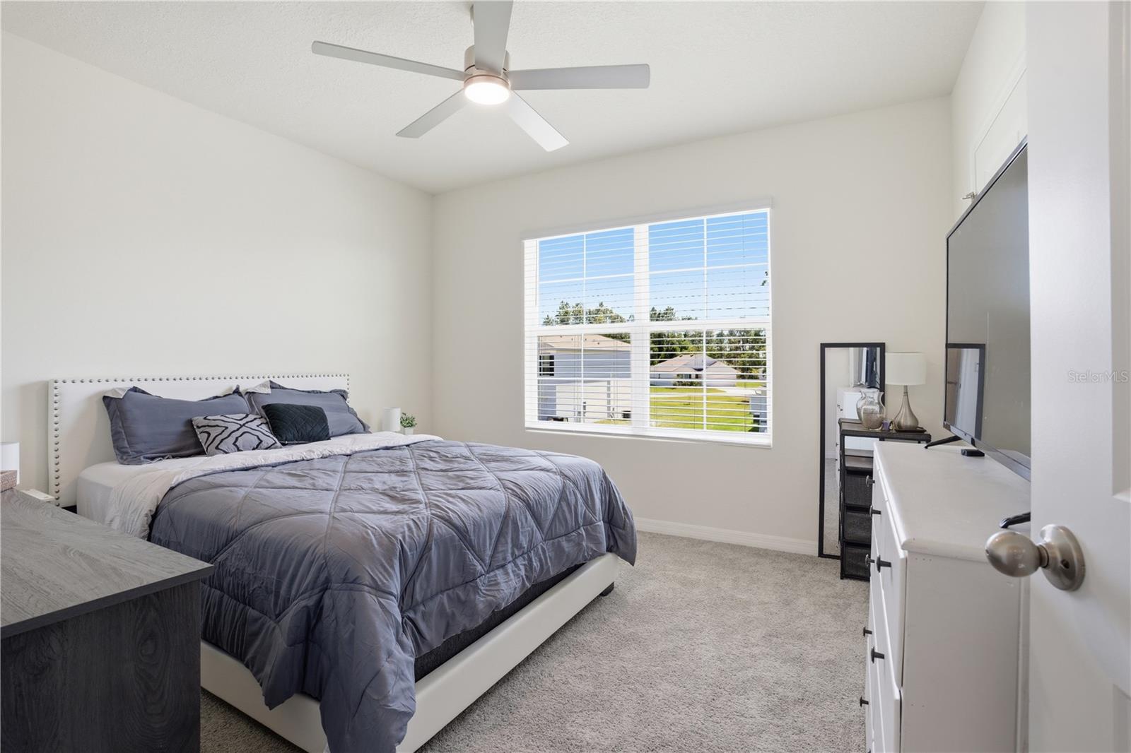 Image 19 of 26 For 37 Hickory Course Circle