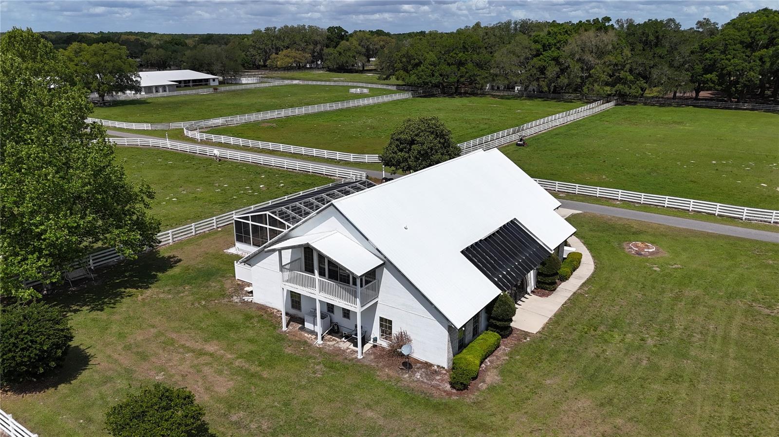 Image 10 of 74 For 4450 216th Avenue