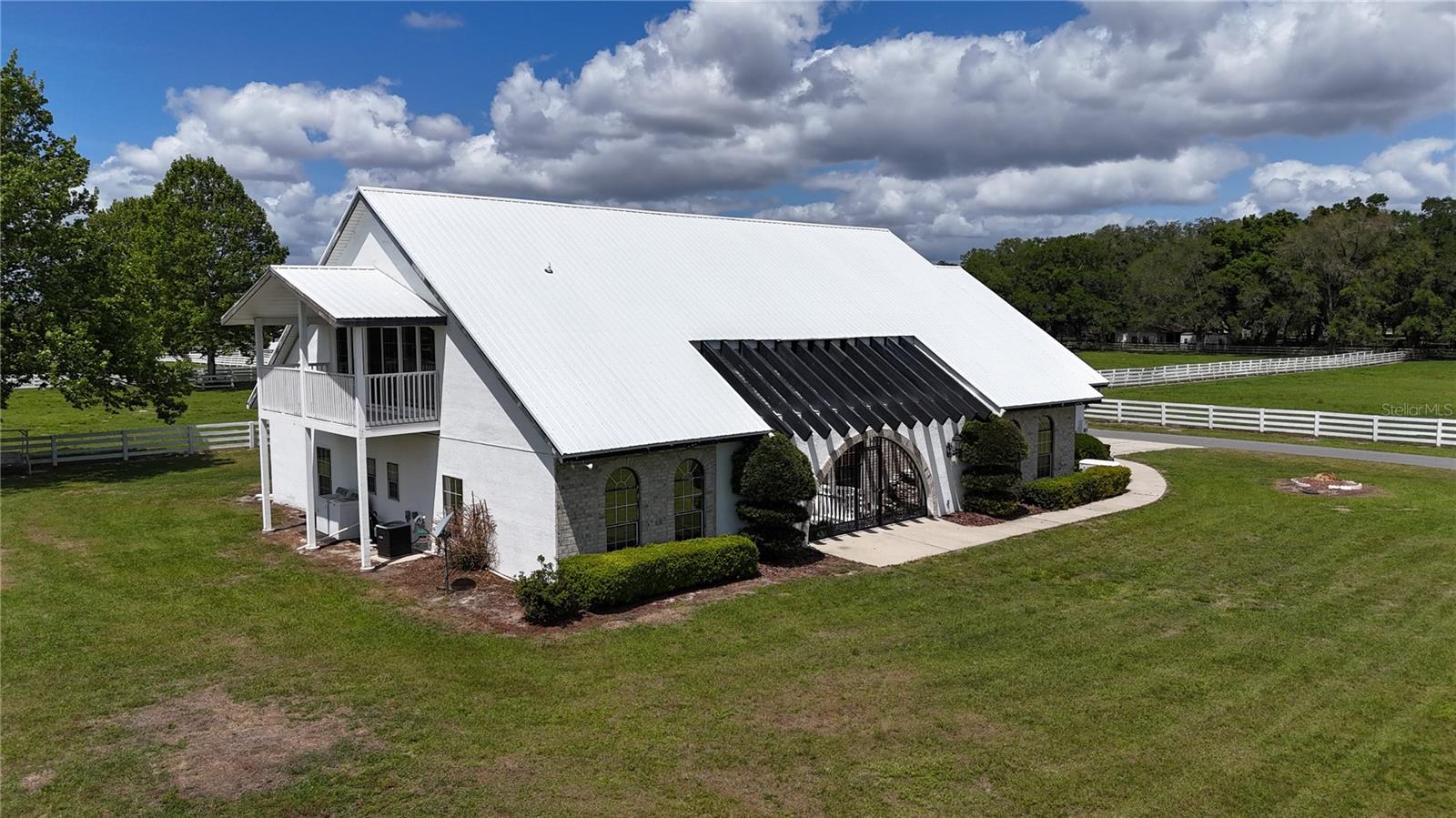 Image 12 of 74 For 4450 216th Avenue