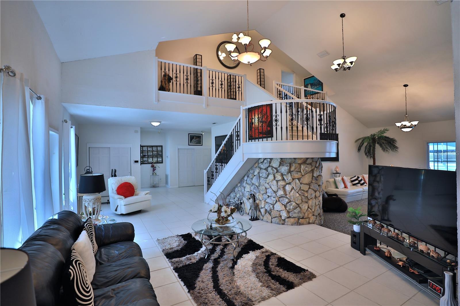 Image 16 of 74 For 4450 216th Avenue