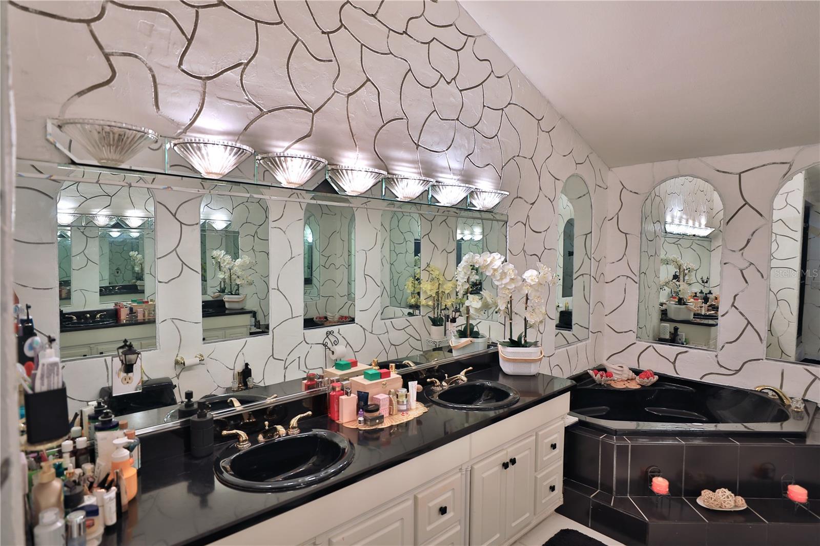 Image 34 of 74 For 4450 216th Avenue