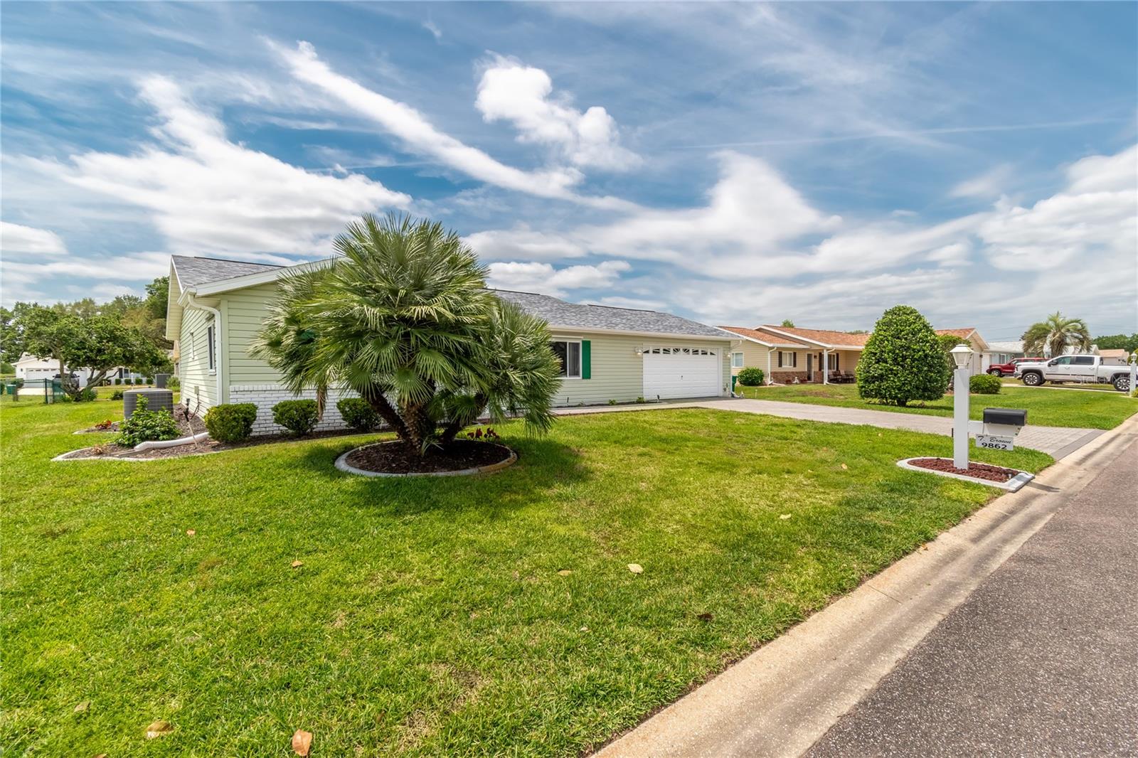 Image 31 of 47 For 9862 179th Place