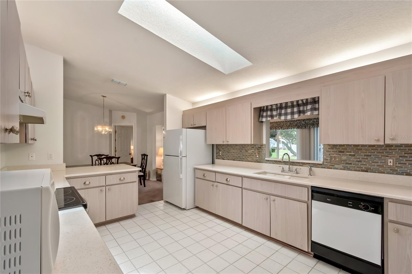 Image 5 of 47 For 9862 179th Place