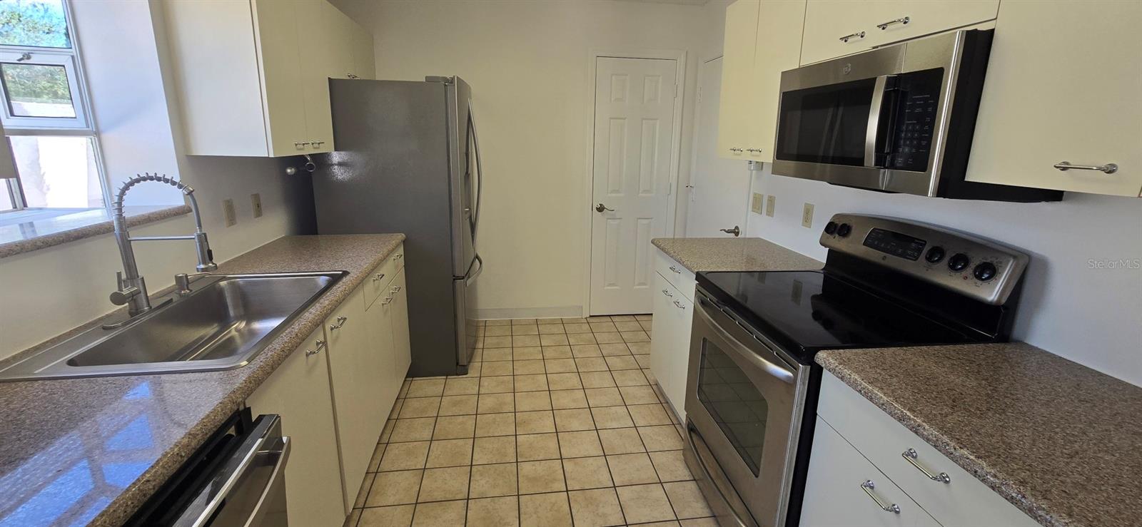 Image 5 of 16 For 628 Dominguez Drive