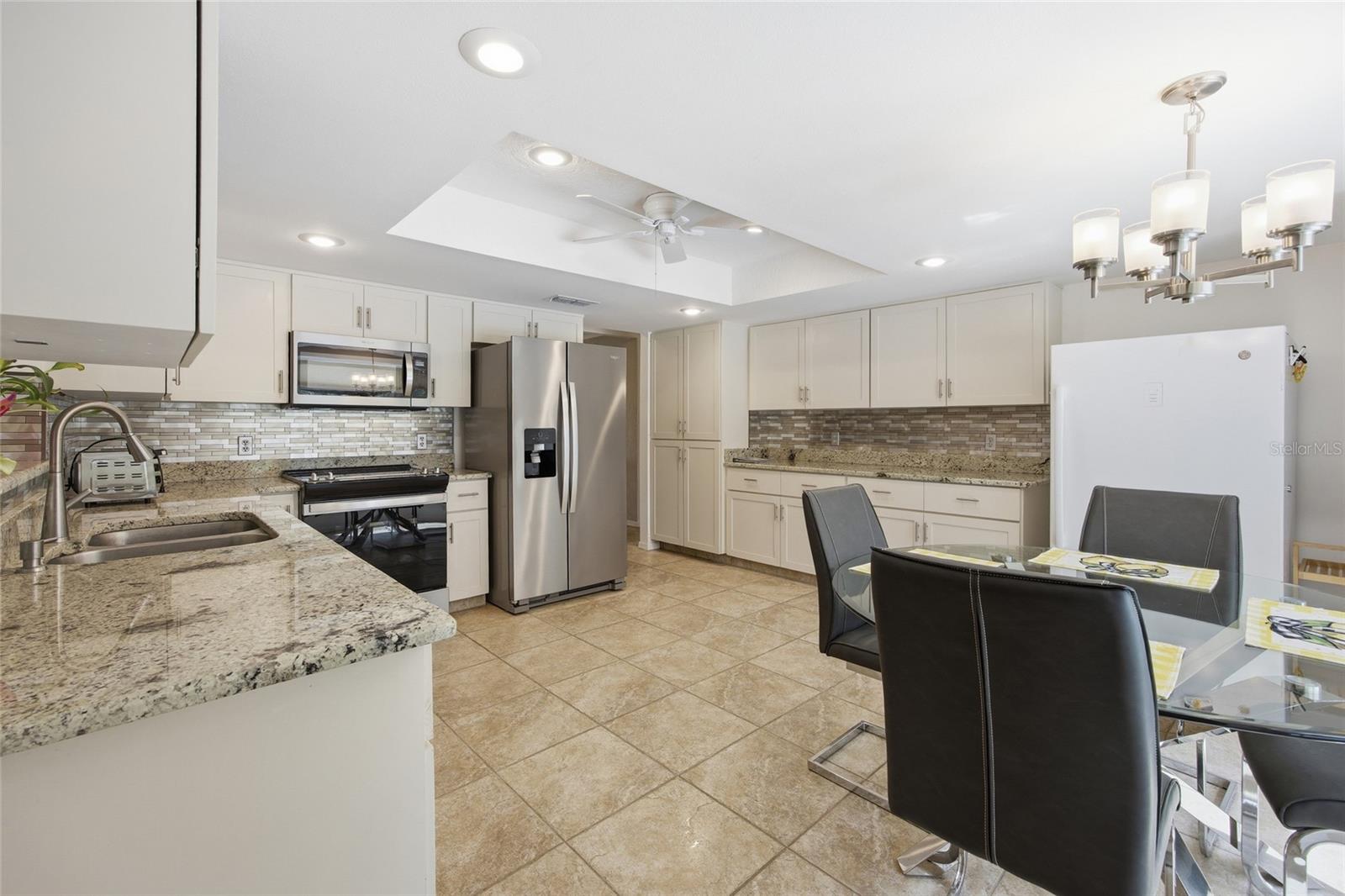 Image 16 of 54 For 10165 65th Terrace