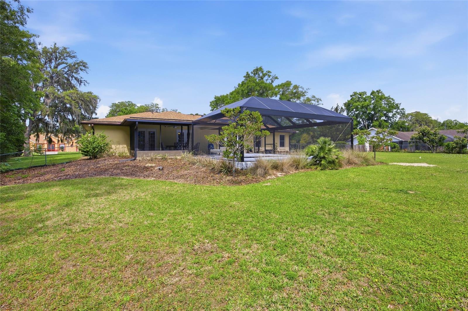 Image 43 of 54 For 10165 65th Terrace