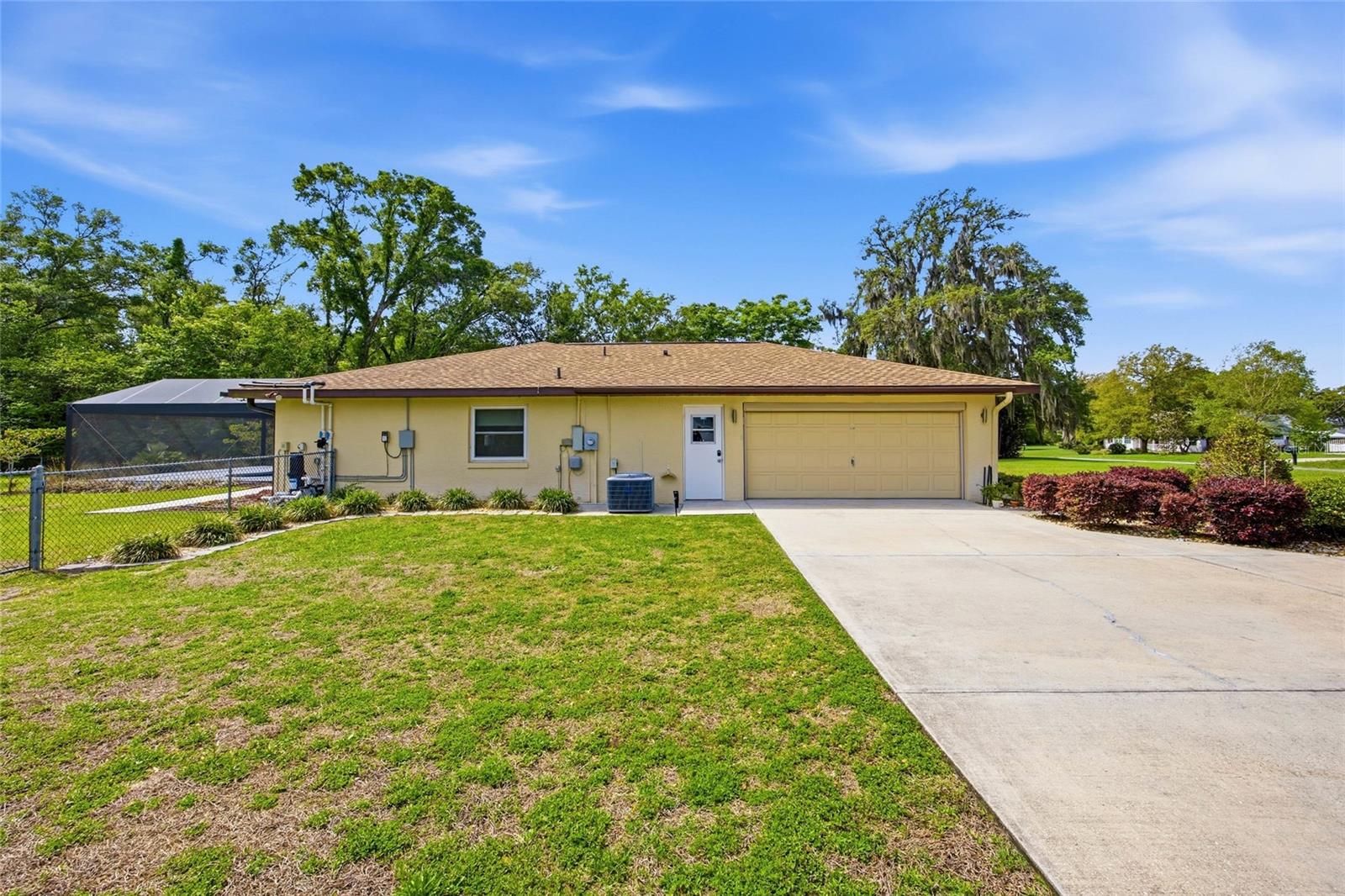 Image 5 of 54 For 10165 65th Terrace